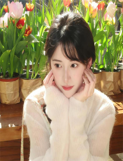日本精品一线二线三线区别在哪里啊_片观看在线_给野兽献花在线观看