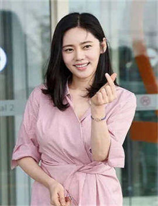 《女人与拘做受A级毛片小说-边做爰边吃奶的视频男女》